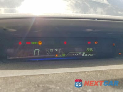 Zdjęcie 9 z 12 samochodu: 2012 TOYOTA PRIUS V FIVE VIN:JTDZN3EU0C3085592 - miniatura