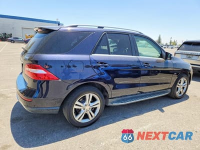 Trzecie zdjęcie samochodu z tyłu: 2012 MERCEDES-BENZ ML 350 4MATIC VIN:4JGDA5HB0CA019840 - miniatura