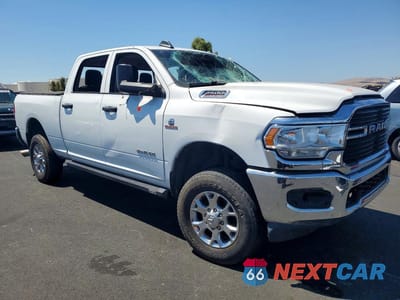 Czwarte zdjęcie samochodu z boku: 2020 RAM 2500 TRADESMAN VIN:3C6UR5CL9LG173789 - miniatura