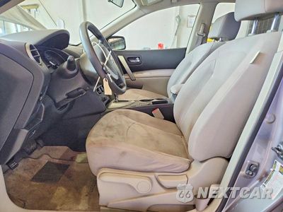 Zdjęcie 7 z 13 samochodu: 2013 NISSAN ROGUE S VIN:JN8AS5MT5DW040484 - miniatura