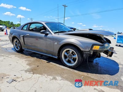Czwarte zdjęcie samochodu z boku: 2004 FORD MUSTANG GT VIN:1FAFP42X94F184029 - miniatura