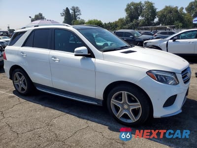 Czwarte zdjęcie samochodu z boku: 2016 MERCEDES-BENZ GLE 350 VIN:4JGDA5JBXGA671655 - miniatura