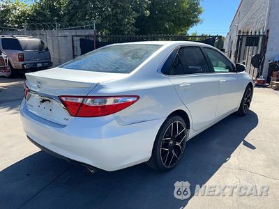 Czwarte zdjęcie samochodu z boku: 2015 TOYOTA CAMRY SE VIN:4T1BF1FK1FU068987 - miniatura