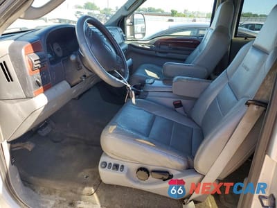 Zdjęcie 7 z 12 samochodu: 2005 FORD F250 SUPER DUTY VIN:1FTSW21P05ED38295 - miniatura