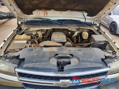 Zdjęcie 11 z 12 samochodu: 2006 CHEVROLET SILVERADO C2500 HEAVY DUTY VIN:1GCHC23U46F173871 - miniatura