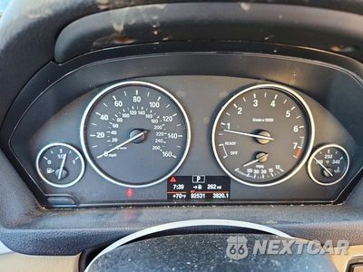 Zdjęcie 9 z 13 samochodu: 2016 BMW 320 I VIN:WBA8A9C55GK616784 - miniatura
