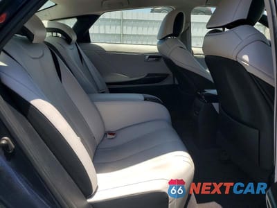 Zdjęcie 10 z 12 samochodu: 2018 TOYOTA MIRAI BASE VIN:JTDBVRBD7JA004525 - miniatura