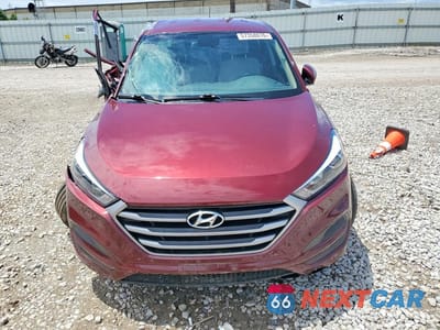Piąte zdjęcie samochodu w środku: 2017 HYUNDAI TUCSON SE VIN:KM8J23A43HU576392 - miniatura