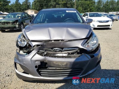 Piąte zdjęcie samochodu w środku: 2014 HYUNDAI ACCENT GS VIN:KMHCT5AE3EU168366 - miniatura