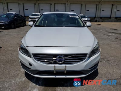 Piąte zdjęcie samochodu w środku: 2018 VOLVO S60 PLATINUM VIN:LYV402TM5JB171942 - miniatura