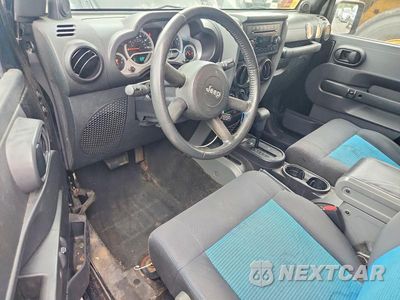 Zdjęcie 8 z 13 samochodu: 2010 JEEP WRANGLER SPORT VIN:1J4AA2D18AL157527 - miniatura