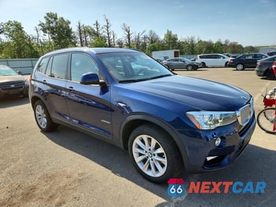Czwarte zdjęcie samochodu z boku: 2017 BMW X3 XDRIVE28I VIN:5UXWX9C36H0W80268 - miniatura