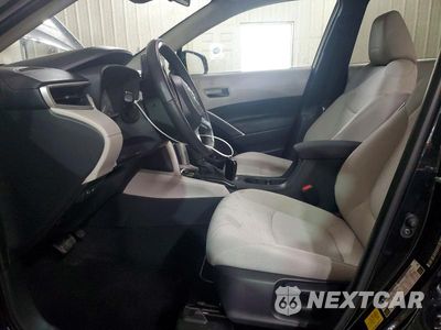 Zdjęcie 7 z 14 samochodu: 2024 TOYOTA COROLLA CROSS LE VIN:7MUCAABG0RV106507 - miniatura