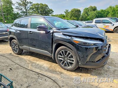 Czwarte zdjęcie samochodu z boku: 2026 TOYOTA COROLLA CROSS XLE VIN:7MUDAABG1TV169742 - miniatura