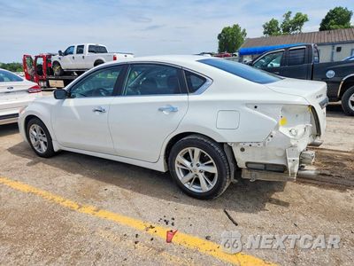 Drugie zdjęcie samochodu z przodu: 2015 NISSAN ALTIMA 2.5 SV VIN:1N4AL3AP4FC467220 - miniatura