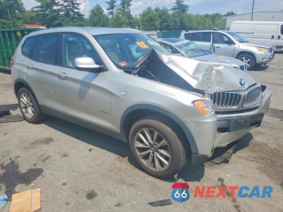 Czwarte zdjęcie samochodu z boku: 2014 BMW X3 XDRIVE28I VIN:5UXWX9C55E0D29173 - miniatura