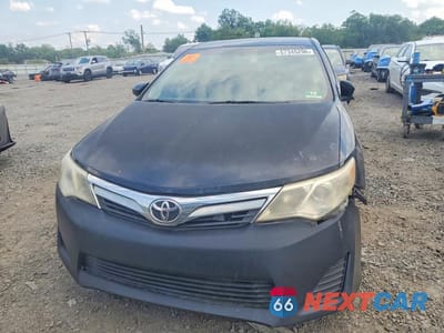 Piąte zdjęcie samochodu w środku: 2012 TOYOTA CAMRY LE VIN:4T1BF1FK2CU124284 - miniatura