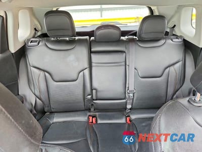 Zdjęcie 10 z 13 samochodu: 2019 JEEP COMPASS LIMITED VIN:3C4NJDCB6KT791860 - miniatura