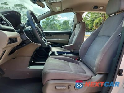 Zdjęcie 7 z 13 samochodu: 2019 HONDA ODYSSEY EX VIN:5FNRL6H50KB062181 - miniatura