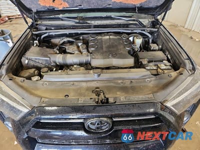 Zdjęcie 12 z 13 samochodu: 2021 TOYOTA 4RUNNER SR5 VIN:JTEEU5JRXM5229956 - miniatura