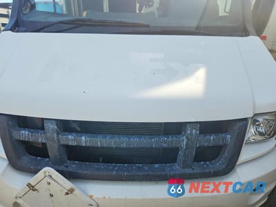 Zdjęcie 12 z 13 samochodu: 2013 ISUZU NPR HD DELIVERY VAN VIN:JALB4T173D7W01327 - miniatura