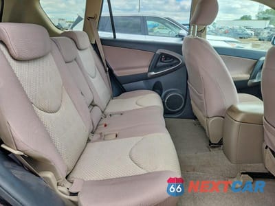 Zdjęcie 11 z 13 samochodu: 2006 TOYOTA RAV4 BASE VIN:JTMBK33V565009817 - miniatura
