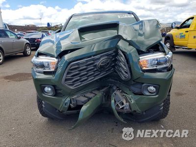 Piąte zdjęcie samochodu w środku: 2022 TOYOTA TACOMA SR V6 VIN:3TYCZ5AN2NT065550 - miniatura