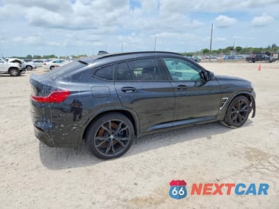 Trzecie zdjęcie samochodu z tyłu: 2020 BMW X4 M COMPETITION VIN:5YMUJ0C00L9B77460 - miniatura