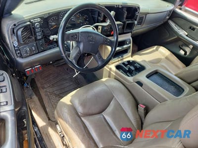 Zdjęcie 8 z 12 samochodu: 2005 CHEVROLET SILVERADO K1500 VIN:1GCEK19Z95Z133611 - miniatura