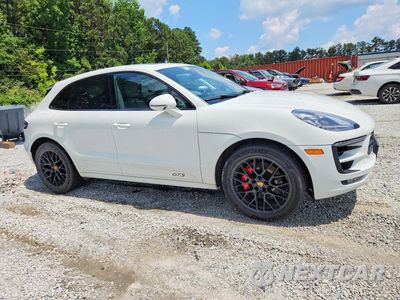 Czwarte zdjęcie samochodu z boku: 2018 PORSCHE MACAN GTS VIN:WP1AG2A5XJLB65008 - miniatura