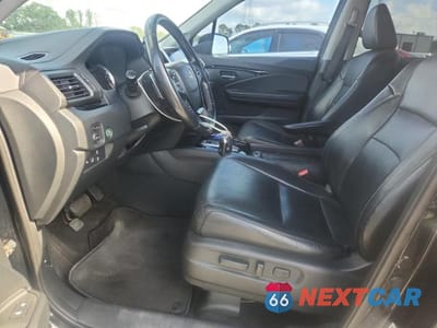 Zdjęcie 7 z 12 samochodu: 2016 HONDA PILOT ELITE VIN:5FNYF6H04GB075806 - miniatura