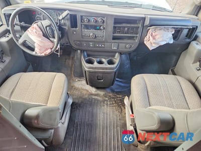 Zdjęcie 8 z 14 samochodu: 2023 CHEVROLET EXPRESS G3500 VIN:1GCZGHF70P1260246 - miniatura