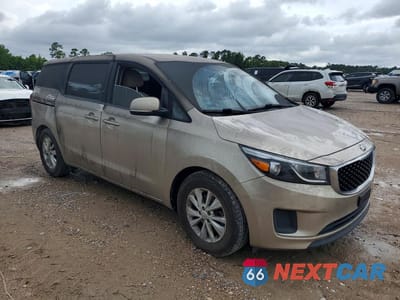 Czwarte zdjęcie samochodu z boku: 2017 KIA SEDONA LX VIN:KNDMB5C19H6219304 - miniatura