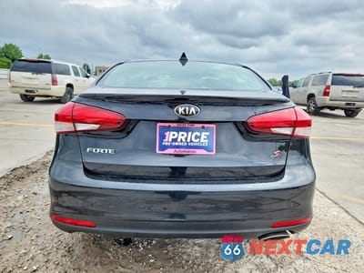 Zdjęcie 6 z 12 samochodu: 2017 KIA FORTE S VIN:3KPFL4A76HE125530 - miniatura