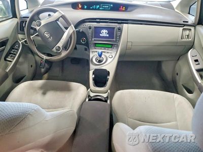 Zdjęcie 8 z 12 samochodu: 2010 TOYOTA PRIUS III VIN:JTDKN3DU0A0061049 - miniatura