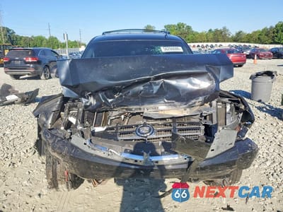 Piąte zdjęcie samochodu w środku: 2010 CADILLAC ESCALADE LUXURY VIN:1GYUKBEF7AR213636 - miniatura
