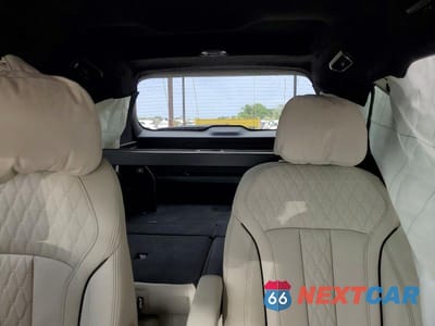 Zdjęcie 10 z 13 samochodu: 2025 BMW X7 M60I VIN:5UX33EM06S9Y31091 - miniatura