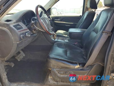 Zdjęcie 7 z 13 samochodu: 2007 CADILLAC ESCALADE ESV VIN:1GYFK66807R280605 - miniatura