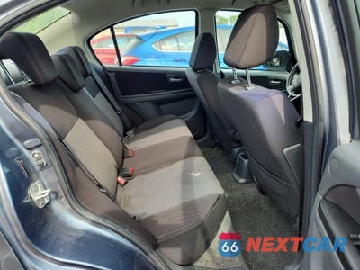 Zdjęcie 10 z 13 samochodu: 2009 SUZUKI SX4 SPORT VIN:JS2YC414796200859 - miniatura