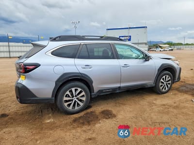 Trzecie zdjęcie samochodu z tyłu: 2024 SUBARU OUTBACK PREMIUM VIN:4S4BTAFC1R3101529 - miniatura