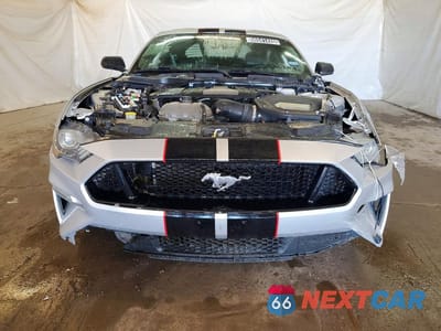Piąte zdjęcie samochodu w środku: 2019 FORD MUSTANG GT VIN:1FA6P8CF9K5151211 - miniatura