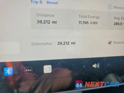 Zdjęcie 9 z 12 samochodu: 2023 TESLA MODEL Y VIN:7SAYGDEEXPA056548 - miniatura