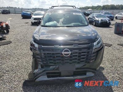 Piąte zdjęcie samochodu w środku: 2026 NISSAN PATHFINDER PLATINUM VIN:5N1DR3DV2TC223928 - miniatura