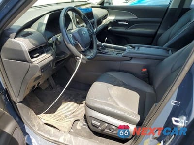 Zdjęcie 7 z 13 samochodu: 2024 TOYOTA GRAND HIGHLANDER XLE VIN:5TDAAAB54RS009990 - miniatura