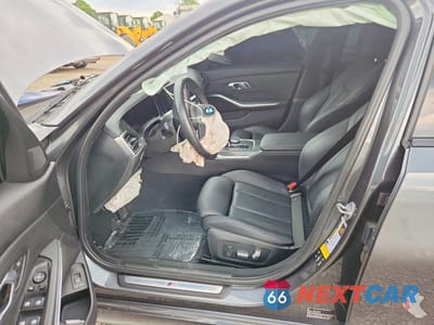 Zdjęcie 7 z 12 samochodu: 2020 BMW 330XI VIN:3MW5R7J00L8B32704 - miniatura