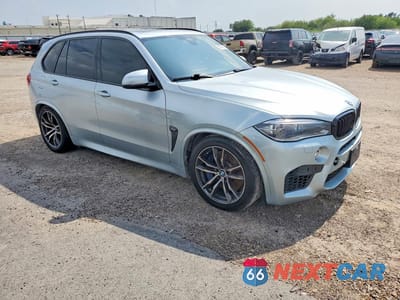 Czwarte zdjęcie samochodu z boku: 2016 BMW X5 M VIN:5YMKT6C57G0C89747 - miniatura