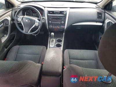 Zdjęcie 8 z 12 samochodu: 2014 NISSAN ALTIMA 2.5 S VIN:1N4AL3AP8EC195303 - miniatura