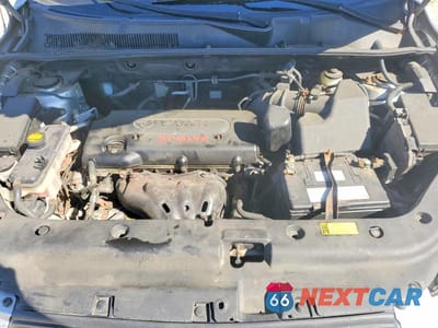 Zdjęcie 12 z 13 samochodu: 2006 TOYOTA RAV4 BASE VIN:JTMBD33VX66009400 - miniatura