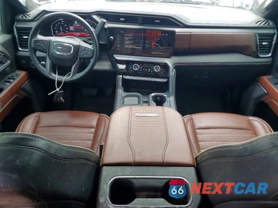 Zdjęcie 8 z 12 samochodu: 2024 GMC SIERRA K3500 DENALI ULTIMATE VIN:1GT49YEY0RF157073 - miniatura
