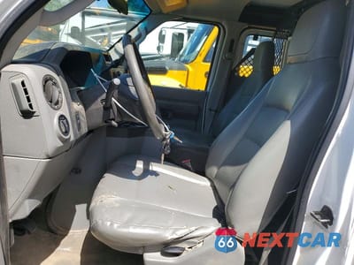 Zdjęcie 7 z 13 samochodu: 2011 FORD ECONOLINE E250 VAN VIN:1FTNE2EW8BDA08181 - miniatura